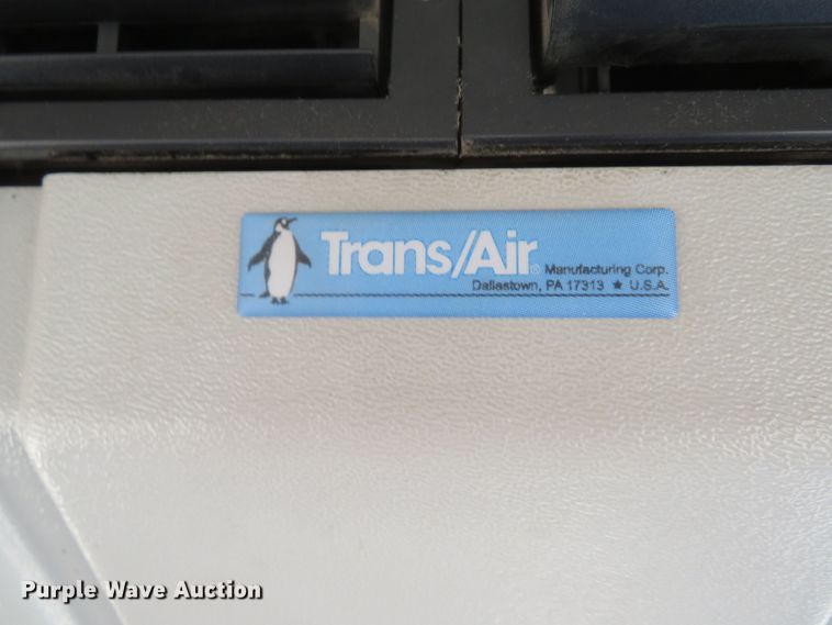 image for item DI2097 2006 Ford E450 Super Duty shuttle bus