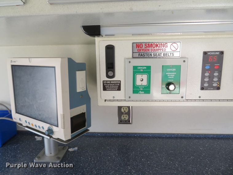 image for item DI2104 2010 Spartan Furion Super Chief ambulance