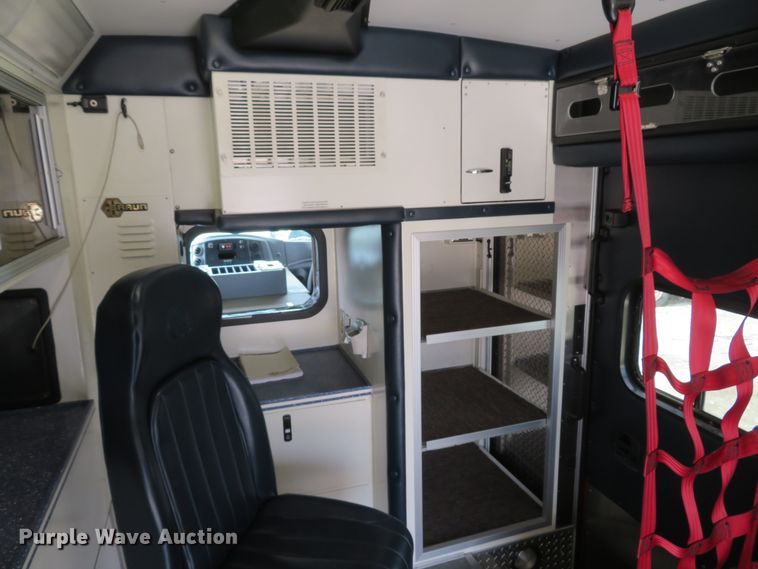 image for item DI2104 2010 Spartan Furion Super Chief ambulance