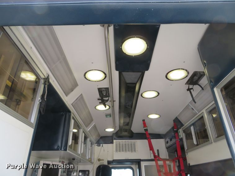 image for item DI2104 2010 Spartan Furion Super Chief ambulance