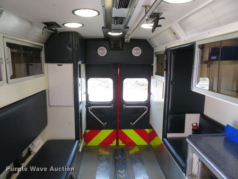 image for item DI2104 2010 Spartan Furion Super Chief ambulance