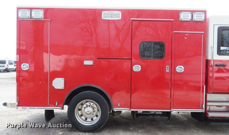 image for item DI2104 2010 Spartan Furion Super Chief ambulance