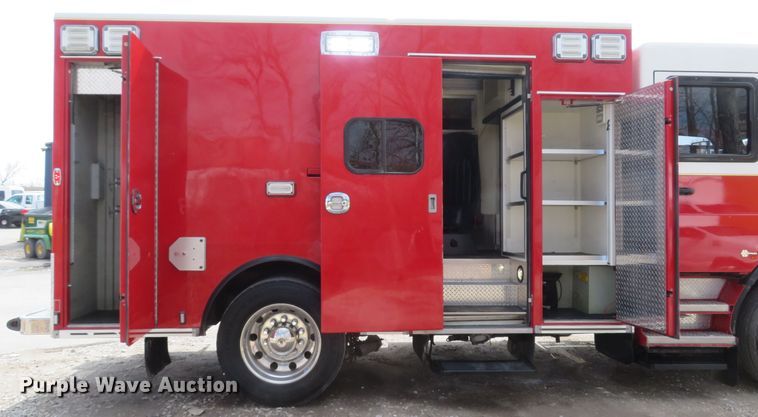 image for item DI2104 2010 Spartan Furion Super Chief ambulance