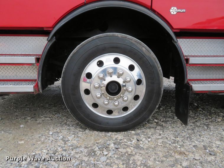 image for item DI2104 2010 Spartan Furion Super Chief ambulance