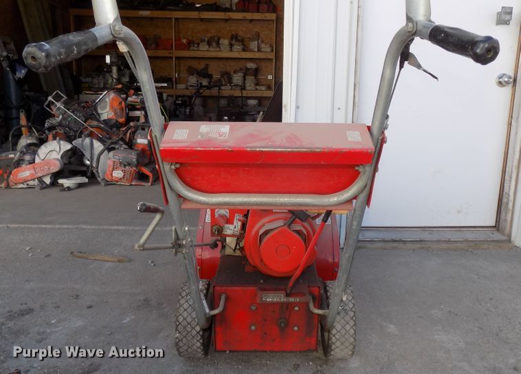 image for item DO9409 Lawn equipment