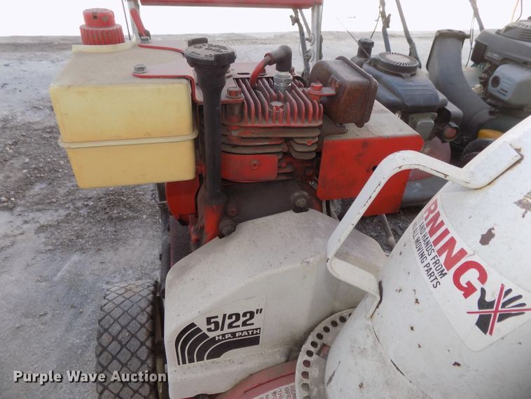 image for item DO9409 Lawn equipment