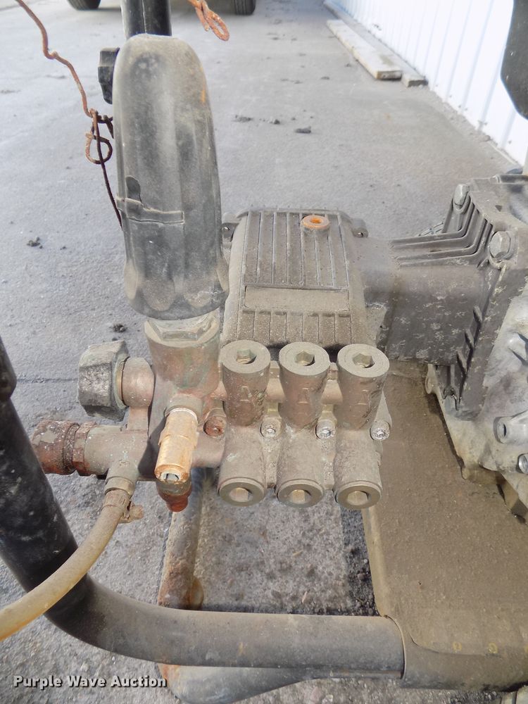 image for item DO9409 Lawn equipment