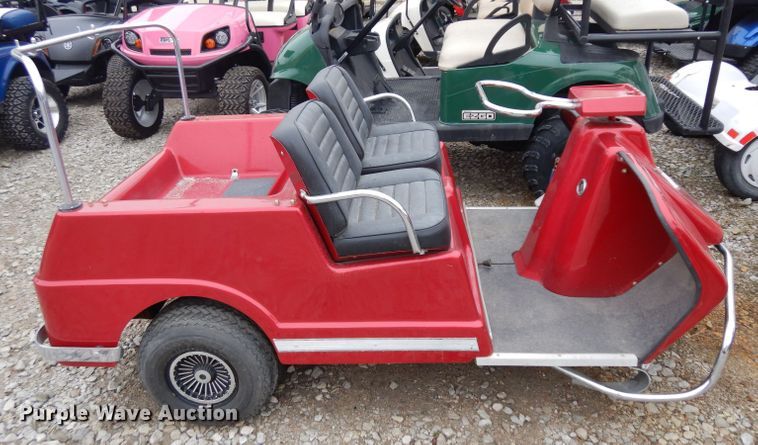 image for item ER9986 1968 Harley Davidson golf cart