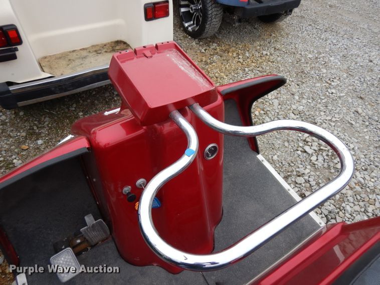 image for item ER9986 1968 Harley Davidson golf cart