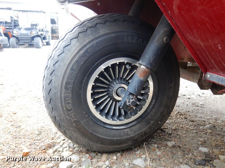 image for item ER9986 1968 Harley Davidson golf cart