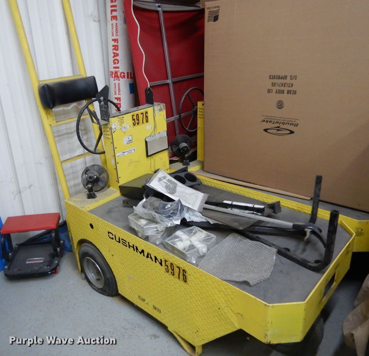 image for item ER9992 1997 Cushman Stock Chaser utility cart