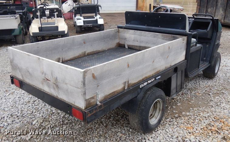 image for item ER9993 2001 Cushman S660 industrial cart