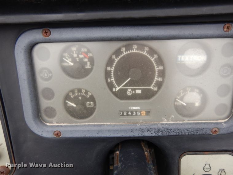 image for item ER9993 2001 Cushman S660 industrial cart