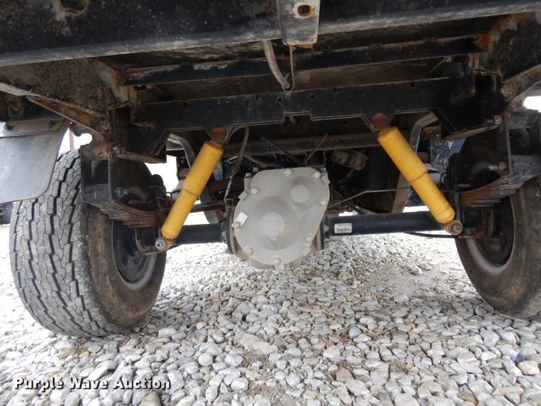 image for item ER9993 2001 Cushman S660 industrial cart