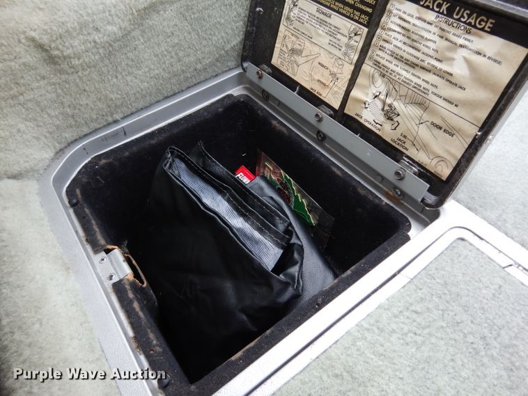 image for item FD9863 1978 Chevrolet Corvette  pace car