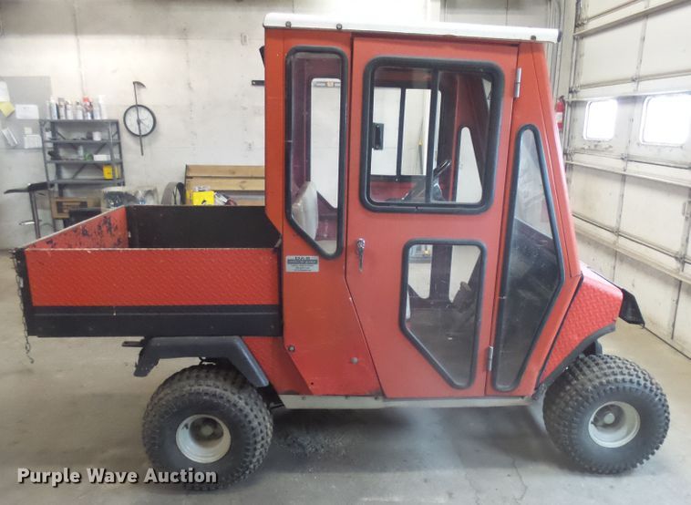 image for item FR9514 1993 Jacobsen 810 Express modified golf cart