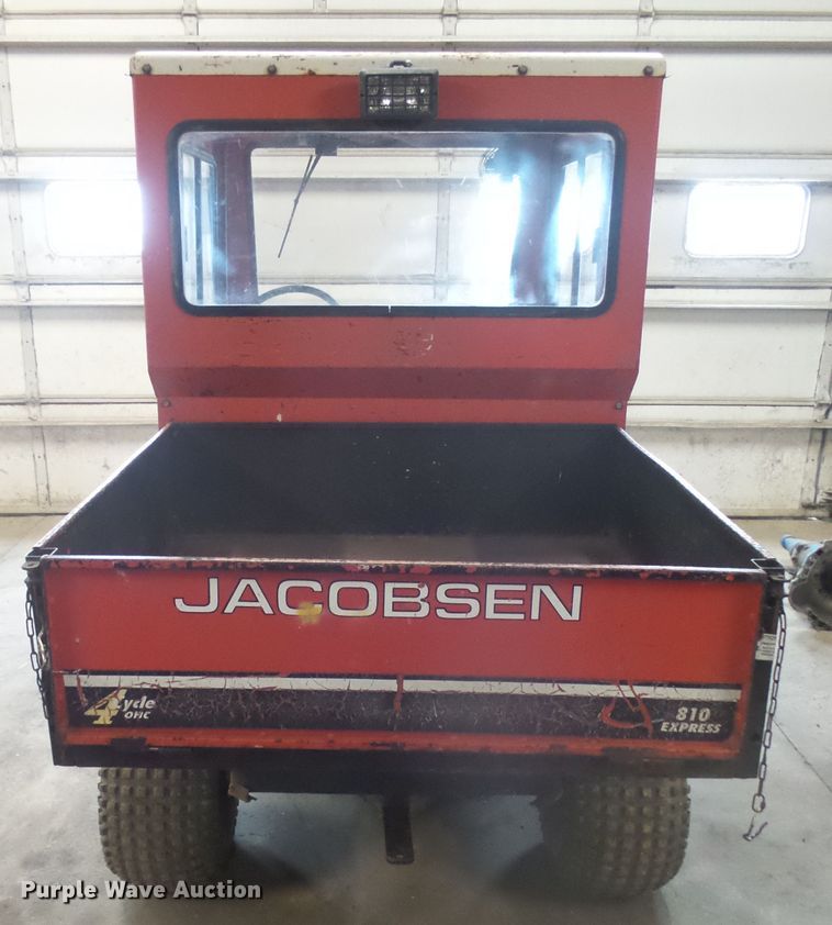 image for item FR9514 1993 Jacobsen 810 Express modified golf cart