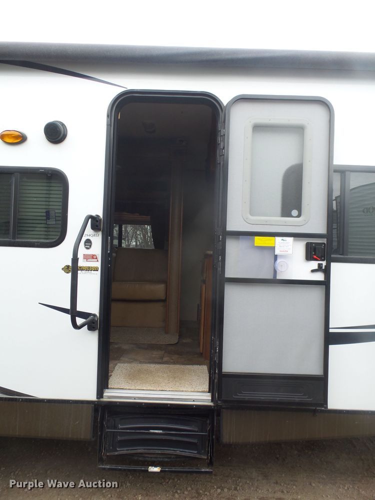 image for item FR9515 2014 Forest River Surveyor camper