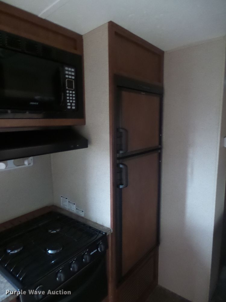 image for item FR9515 2014 Forest River Surveyor camper