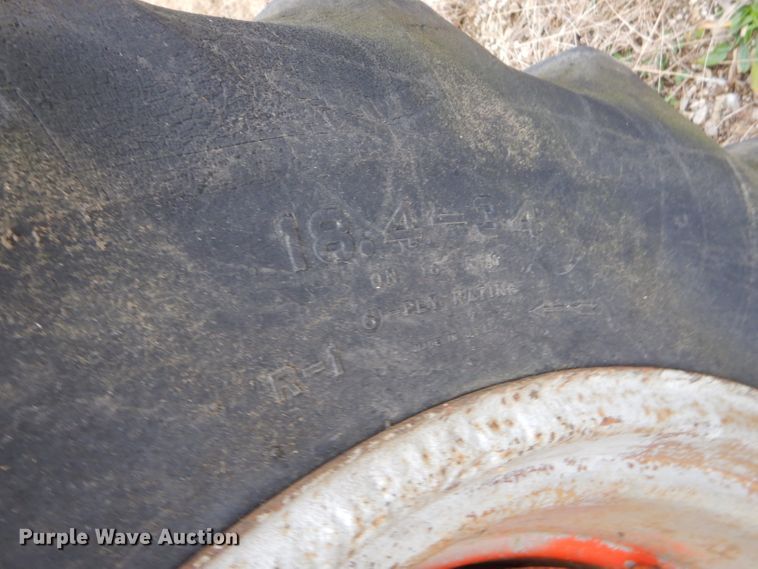 image for item GB9661 1952 John Deere R tractor