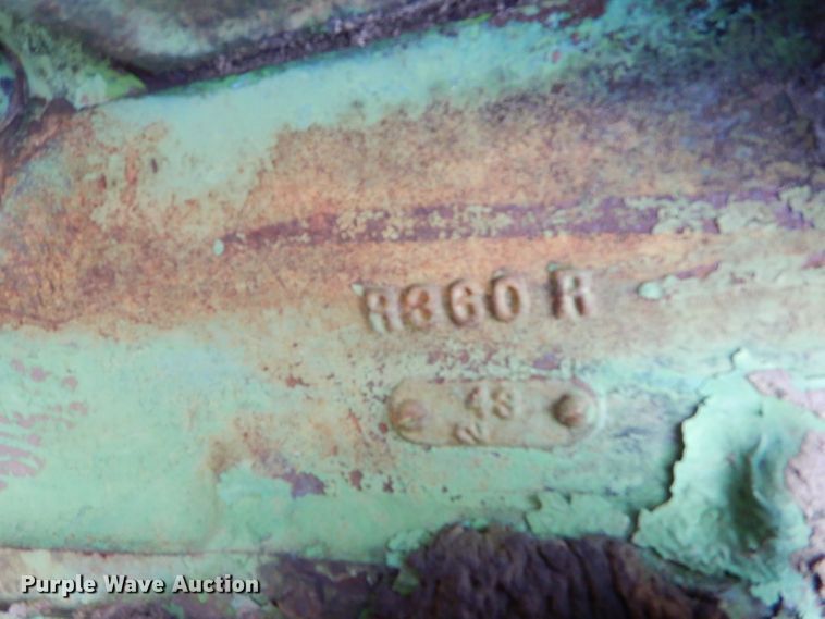 image for item GB9661 1952 John Deere R tractor