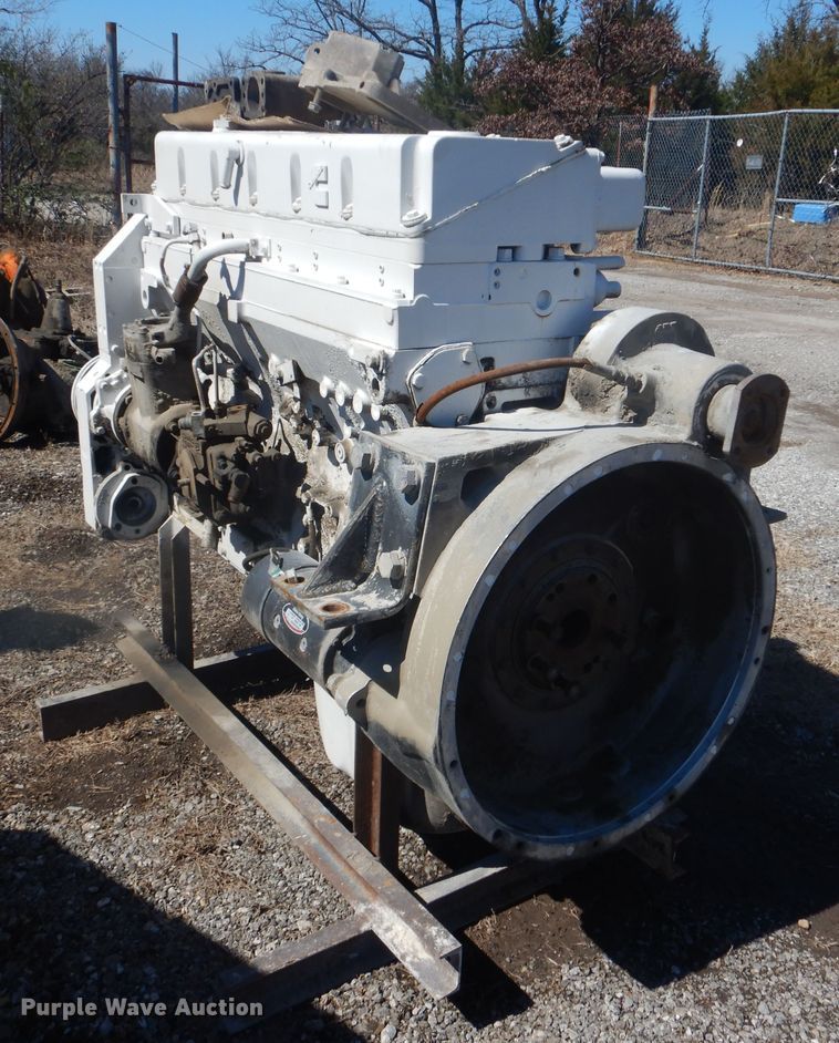 image for item GD9220 Cummins ISM 10.8L L6 diesel engine