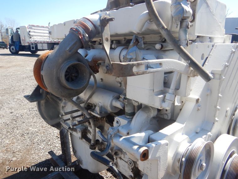 image for item GD9220 Cummins ISM 10.8L L6 diesel engine