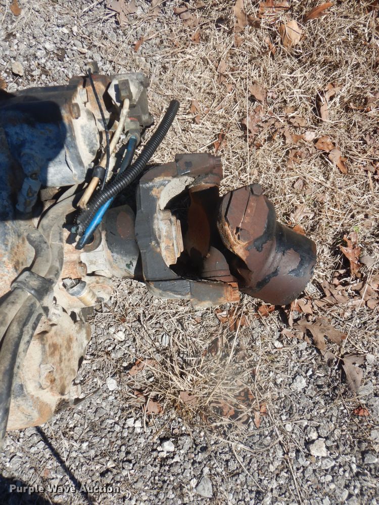 image for item GD9221 Eaton Fuller RTO14909MLL manual transmission