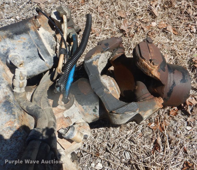 image for item GD9221 Eaton Fuller RTO14909MLL manual transmission