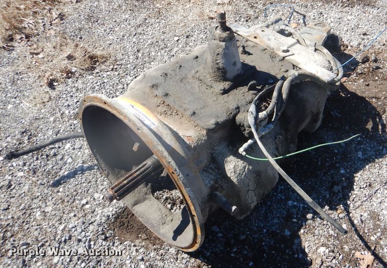 image for item GD9223 Eaton Fuller RTOF14715 manual transmission