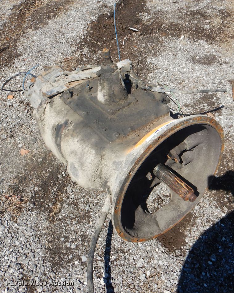 image for item GD9223 Eaton Fuller RTOF14715 manual transmission