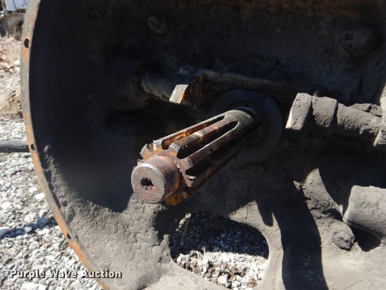 image for item GD9223 Eaton Fuller RTOF14715 manual transmission