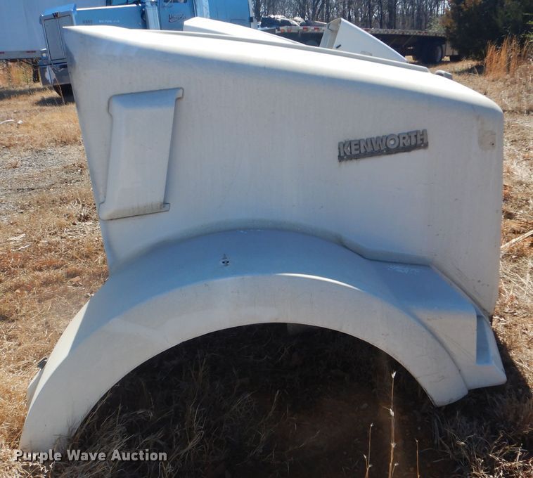 image for item GD9225 Kenworth hood