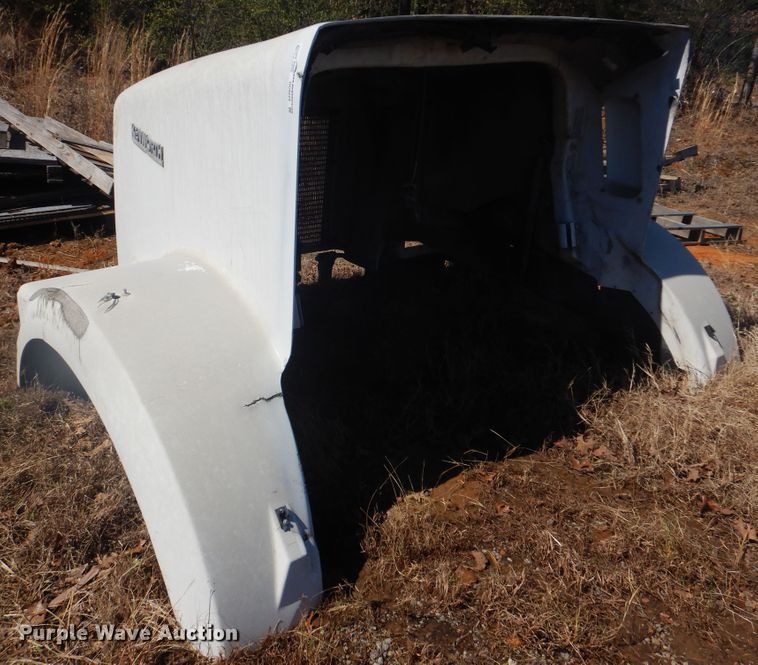 image for item GD9225 Kenworth hood