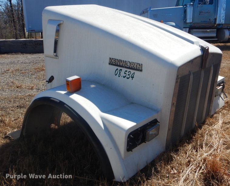 image for item GD9226 Kenworth hood