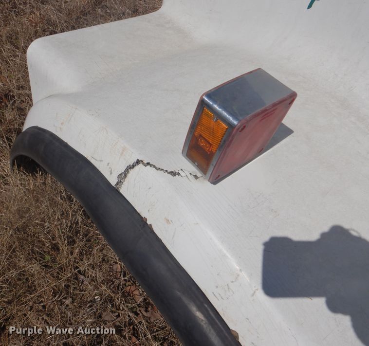 image for item GD9226 Kenworth hood