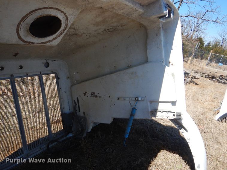 image for item GD9227 Peterbilt hood