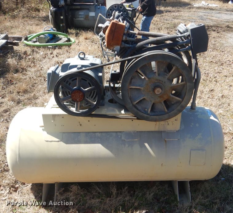 image for item GD9229 2005 Ingersoll Rand 7100 air compressor