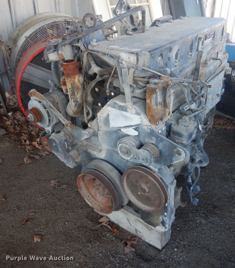 image for item GD9233 2005 Cummins ISM 350V 10.8L L6 diesel engine