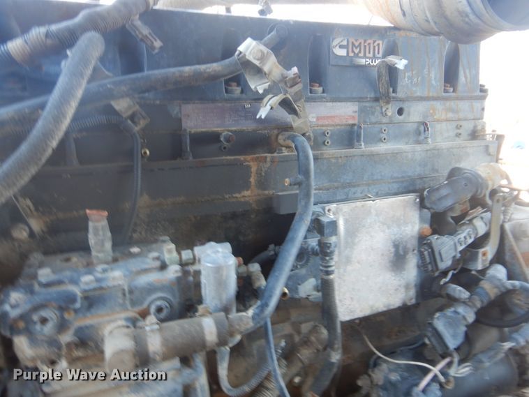image for item GD9234 1998 Cummins M11-280 10.8L L6 diesel engine