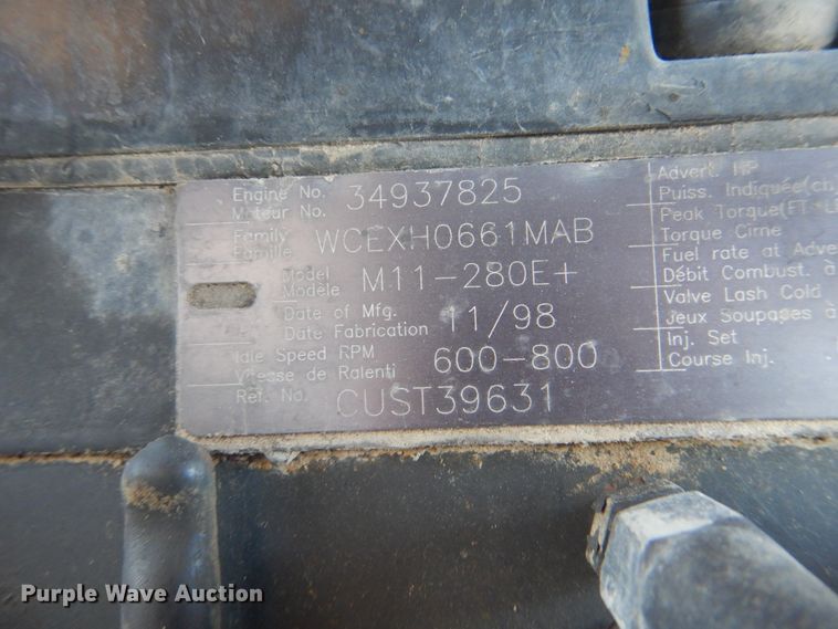 image for item GD9234 1998 Cummins M11-280 10.8L L6 diesel engine