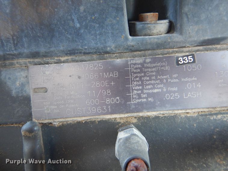 image for item GD9234 1998 Cummins M11-280 10.8L L6 diesel engine