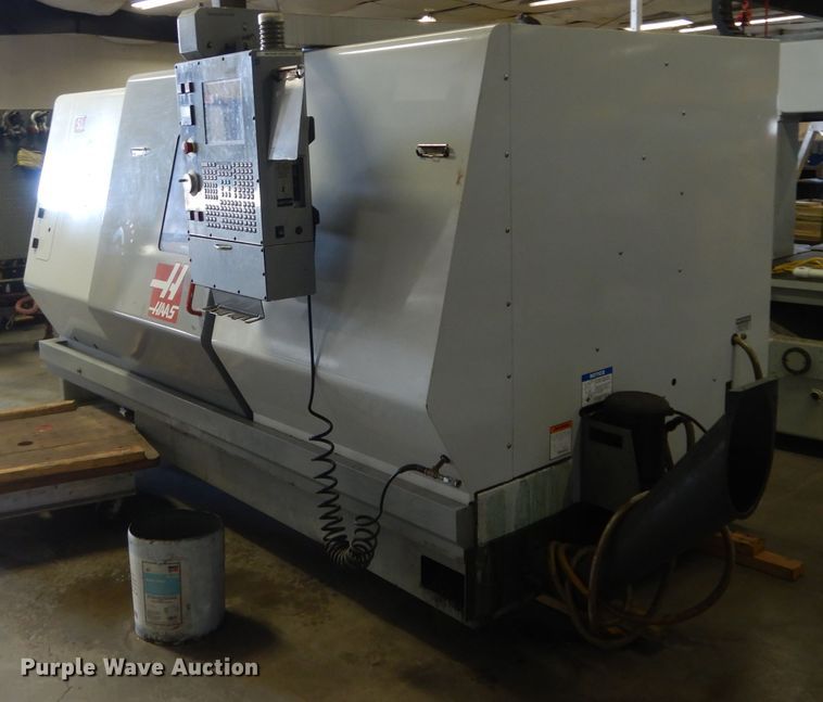 image for item GE9053 2004 Haas SL30 CNC lathe