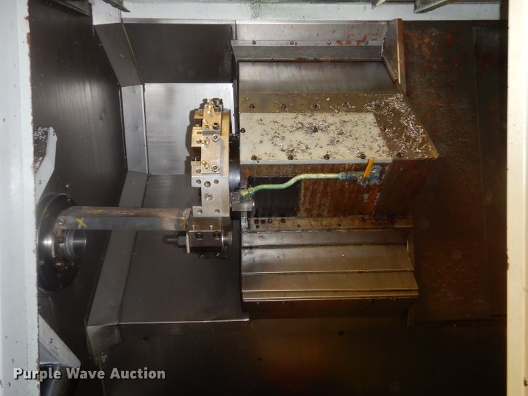 image for item GE9053 2004 Haas SL30 CNC lathe