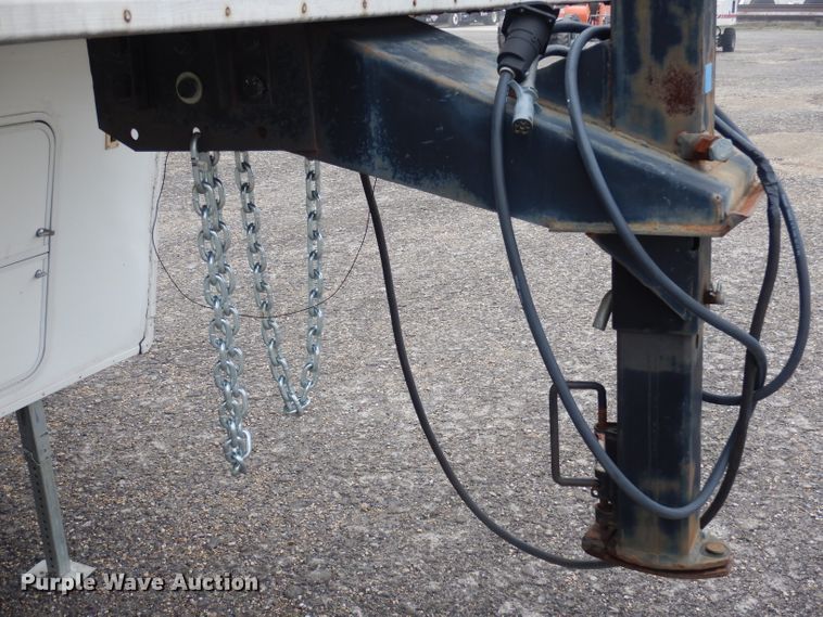 image for item GE9272 2006 Fleetwood Wilderness camper