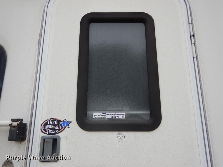 image for item GE9272 2006 Fleetwood Wilderness camper