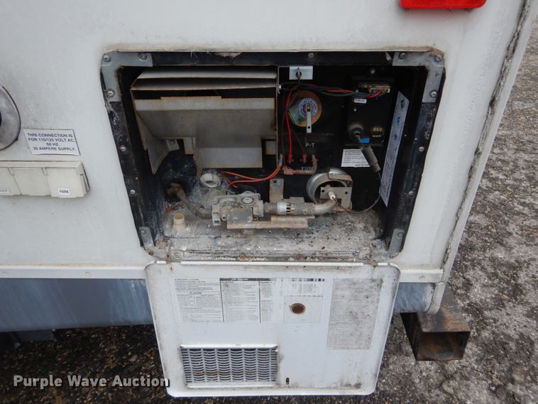 image for item GE9272 2006 Fleetwood Wilderness camper