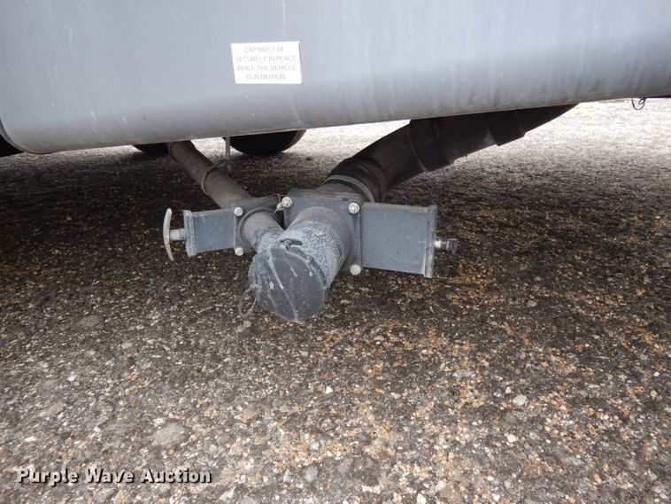 image for item GE9272 2006 Fleetwood Wilderness camper