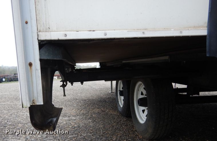 image for item GE9272 2006 Fleetwood Wilderness camper