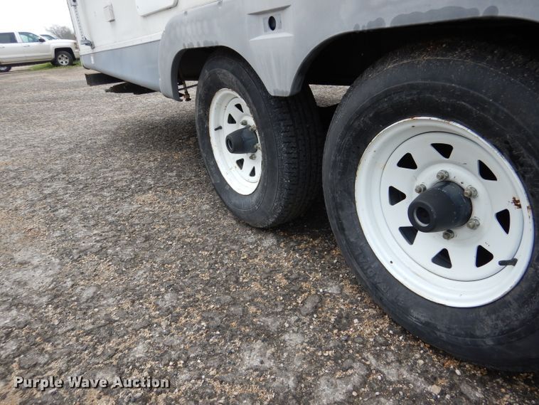 image for item GE9272 2006 Fleetwood Wilderness camper